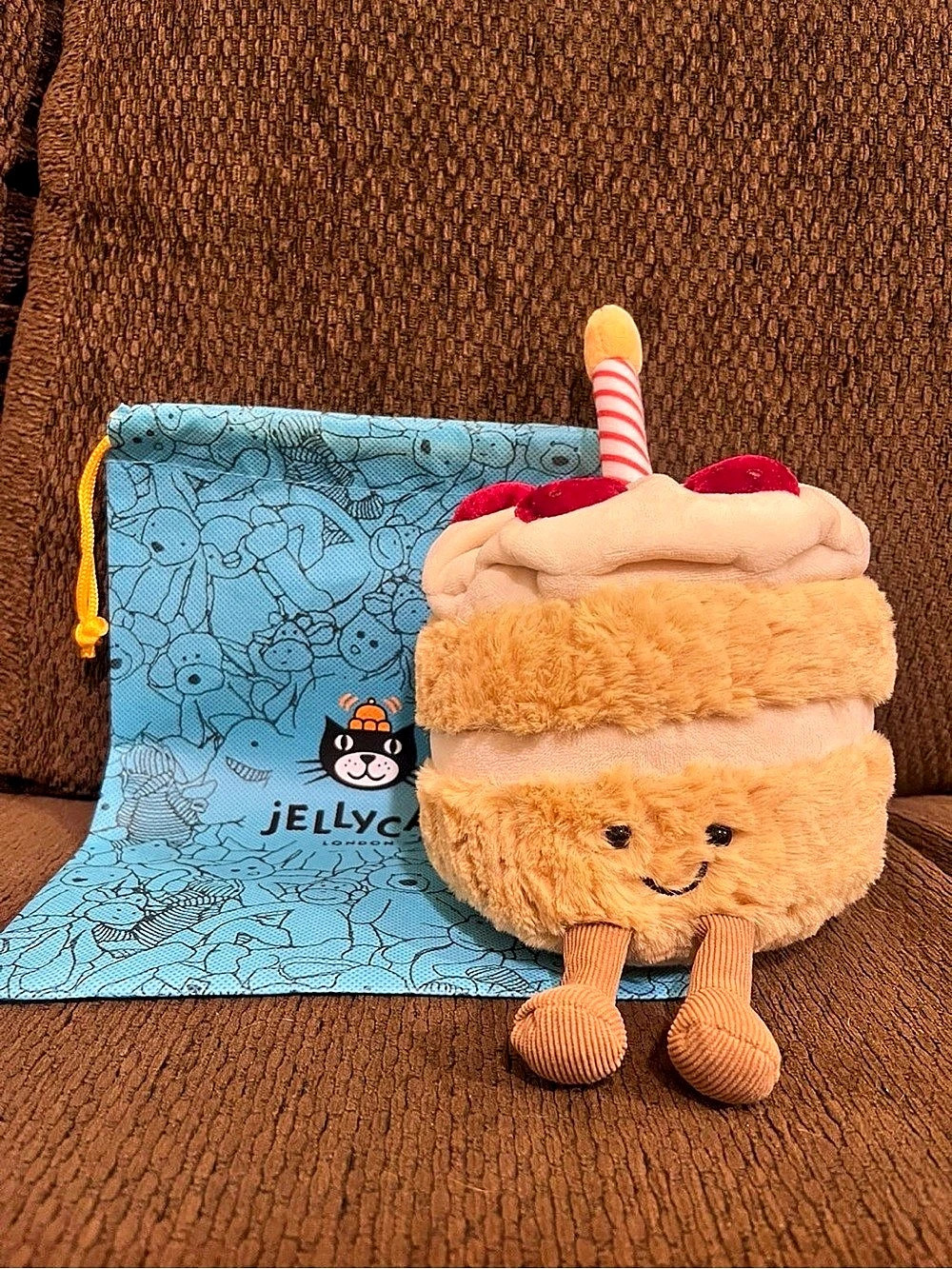 Jellycat Birthday Cake